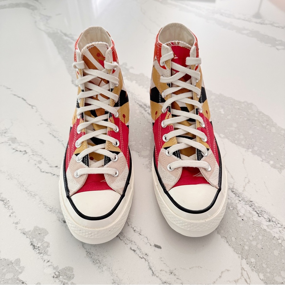 Converse Chuck 70 High Vintage Floral Sneakers - Picture 8 of 16